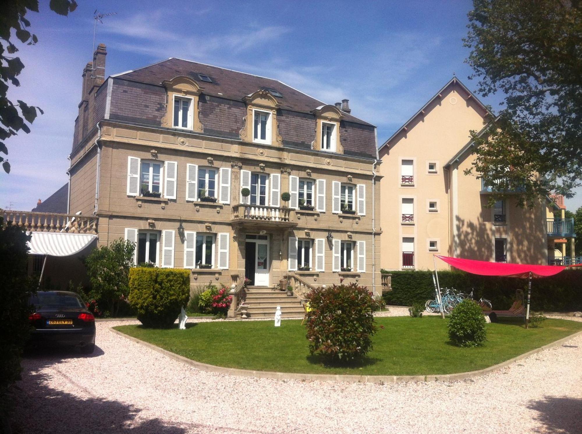 O Mylle Douceurs Bed & Breakfast 2*